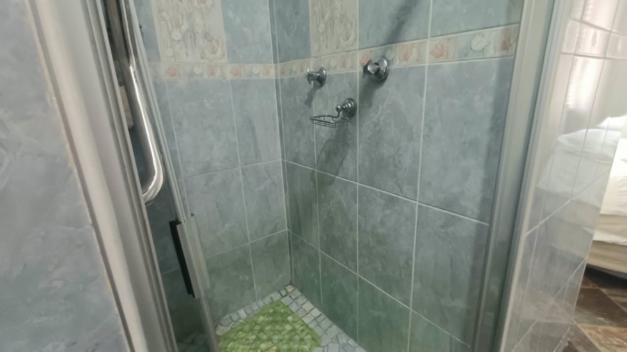 3 Bedroom Property for Sale in Strelitzia Park Eastern Cape